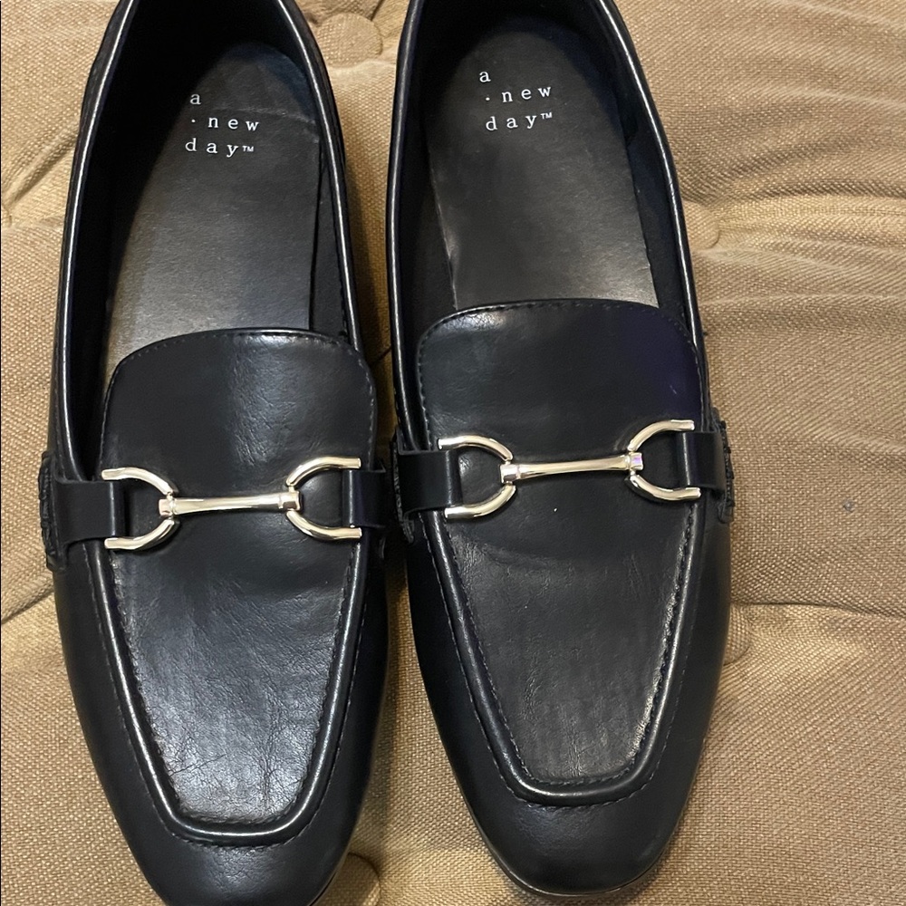 a new day Black Leather Slip-On Loafers with Gold Horsebit